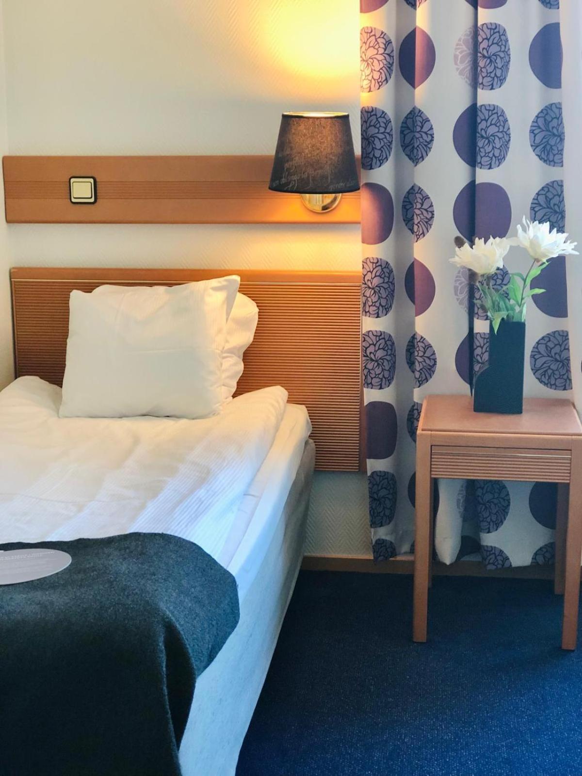 Arena Hotell Vänersborg Extérieur photo